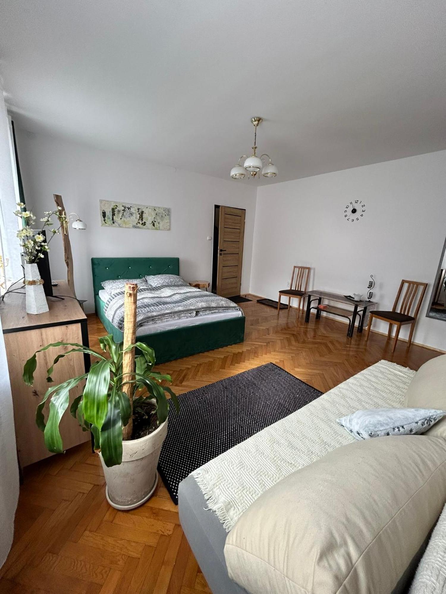 Homestay Arthome Wroclaw